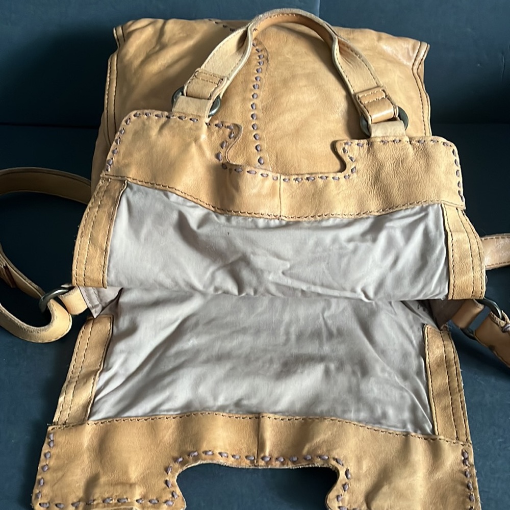 LUCKY BRAND Camel Italian Leather Abbey Road Crossbody Bag Shoulder Purse - Picture 11 of 16
